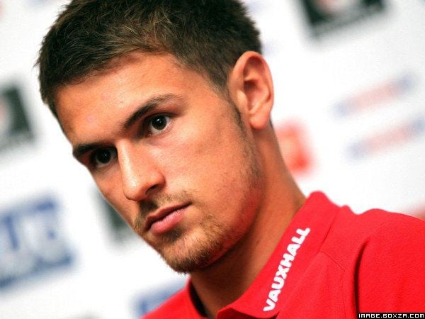 นักฟุตบอลสุดหล่อ Aaron Ramsey