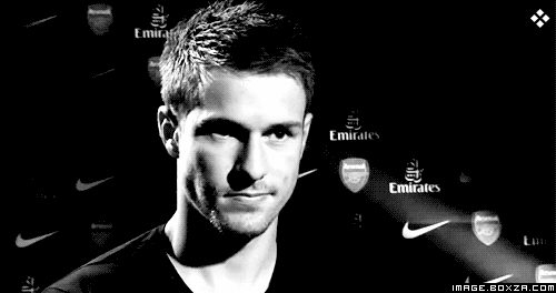 นักฟุตบอลสุดหล่อ Aaron Ramsey