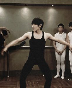 Lee Joon แห่งวง MBLAQ โชว์บัลเล่ย์ ตุงๆ น่ากิน