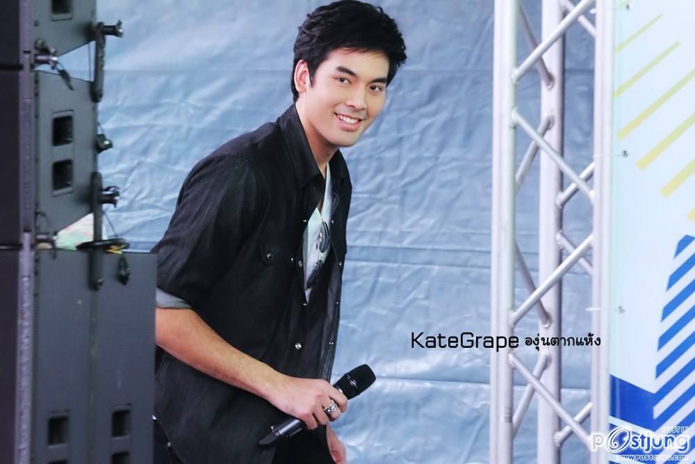 บอม ธนิน หล่อเข้มมากอ่ะ