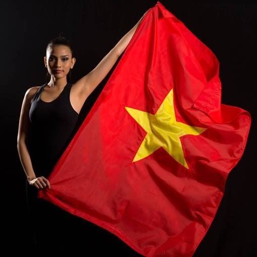 Miss universe Vietnam 2013 the national costume ชุดประจำชาติ miss Vietnam 2013