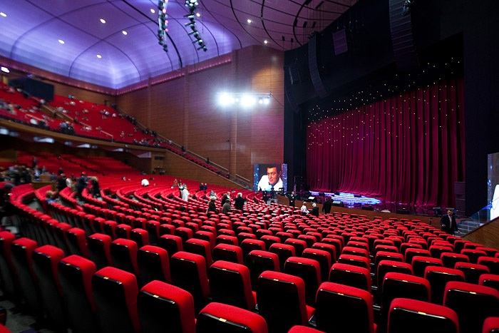 บรรยากาศภายใน Crocus City Hall กับเวทีที่ใช้ประกวด Miss Universe 2013