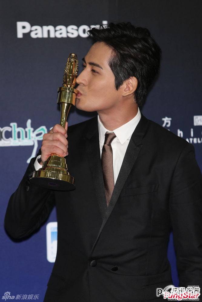 ไจ่ไจ๋ซิวรางวัลดารานำชาย Golden Bell Awards 2013