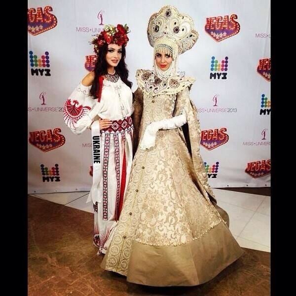 มาแล้ววว!! ชุดประจำชาติ.Miss universe 2013 national custume !!