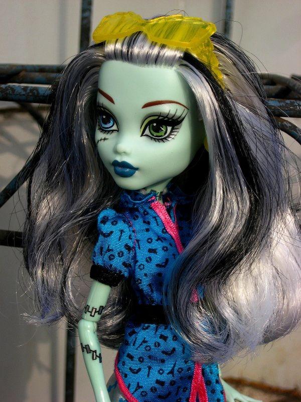 Sale Monsterhigh 1000฿