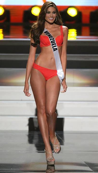 Miss Venezuela Universe - Swimming Suit