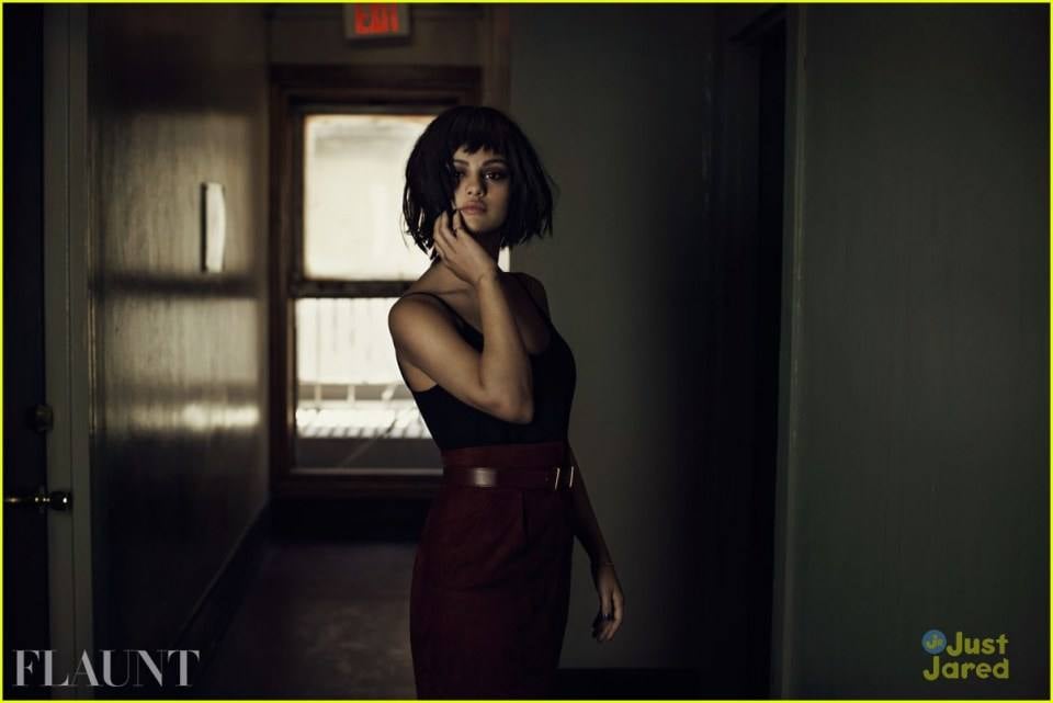 สาว Selena Gomez ถ่ายแบบให้กับนิตยสาร FLAUNT Magazine