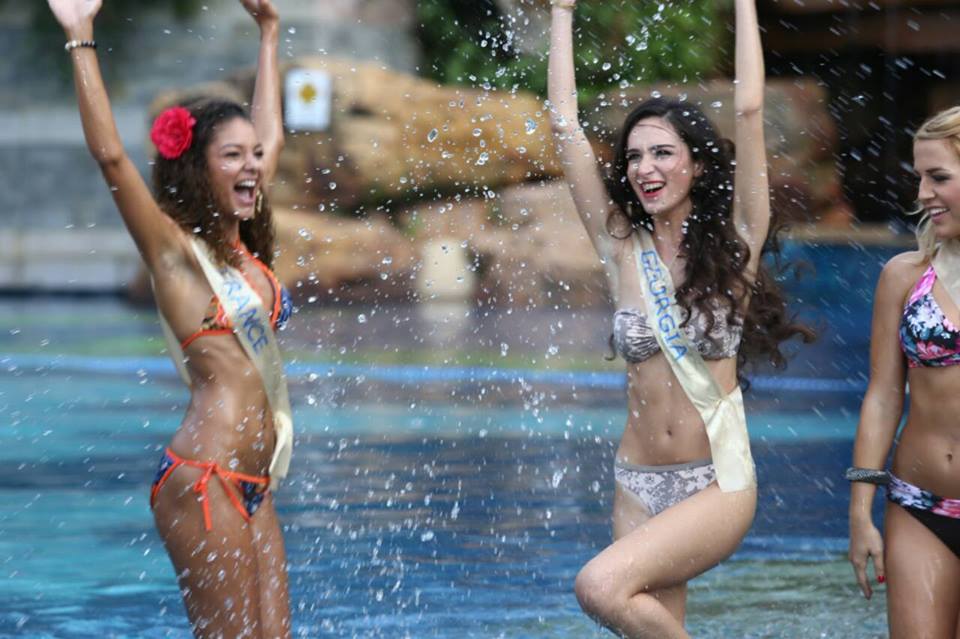 Miss Grand International 2013 in swimsuit