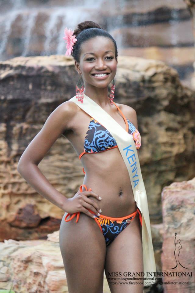 Miss Grand International 2013 in swimsuit