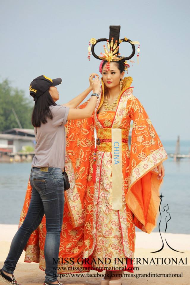 Behind the scene national costume VTR shooting For MGI 2013