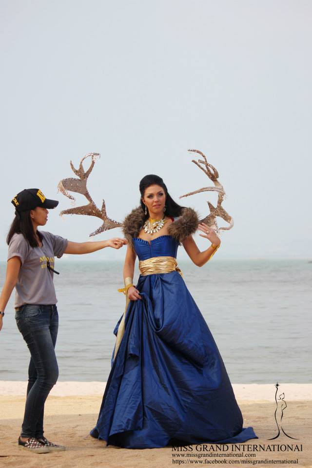 Behind the scene national costume VTR shooting For MGI 2013