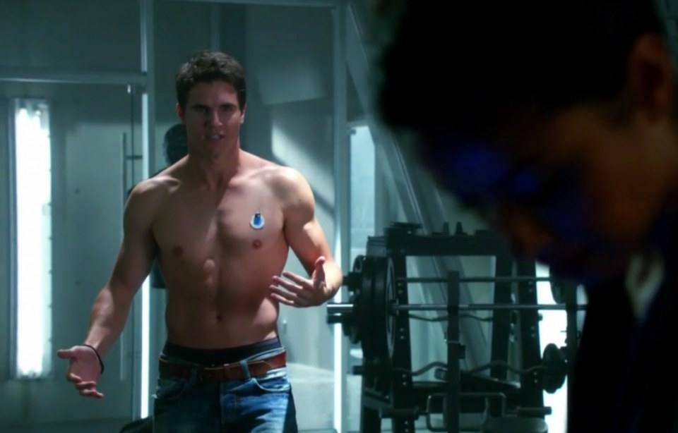 Robbie Amell