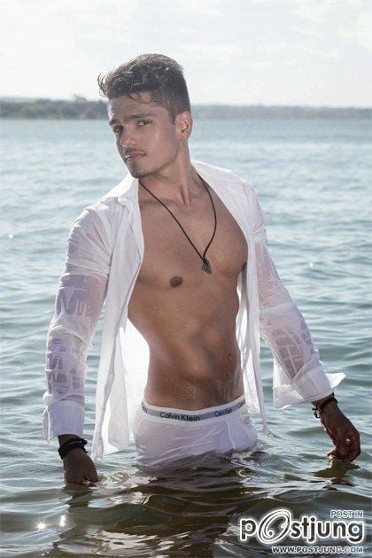 Samir Felix by Hay Torres