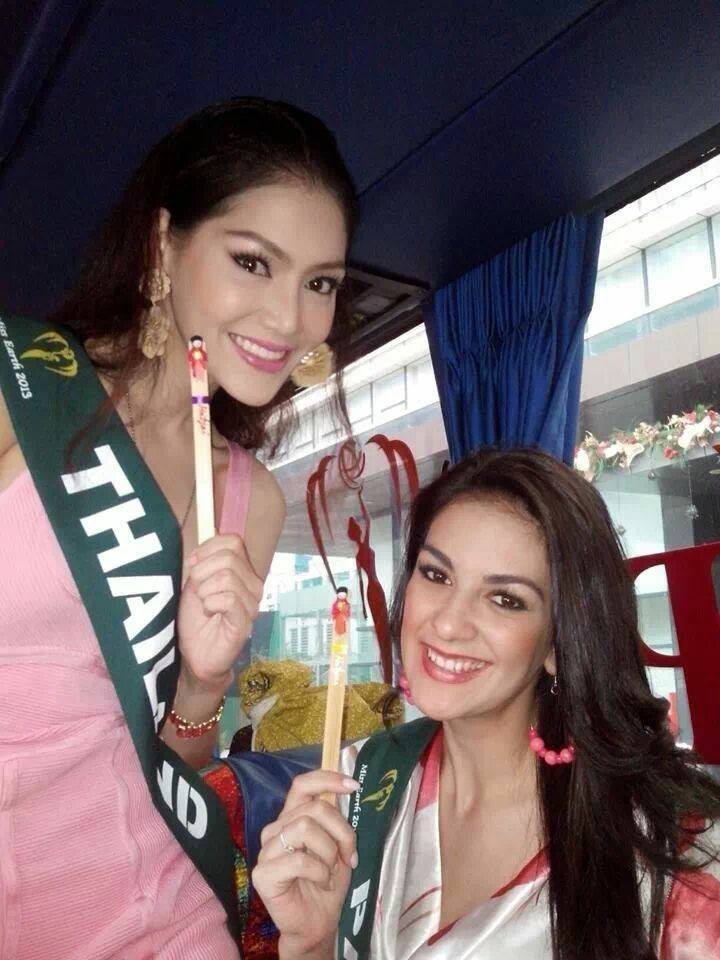 ตัวแทรสาวไทยในการประกวด  Miss Earth 2013