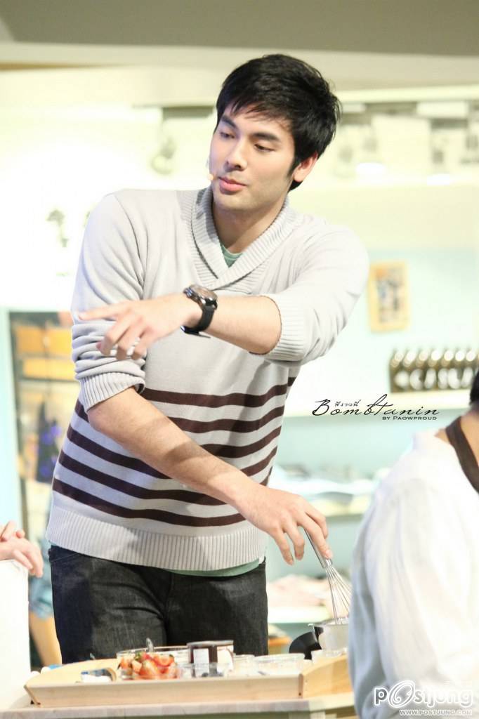 บอม ธนิน เข้ม..แอ๊บแบ๊วด้วย