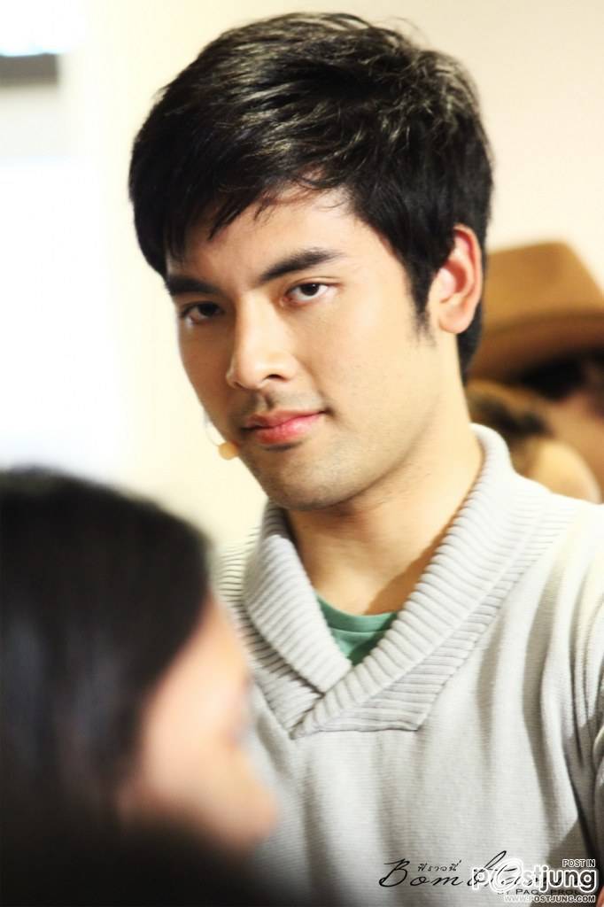 บอม ธนิน เข้ม..แอ๊บแบ๊วด้วย