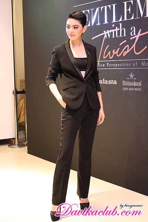 ใหม่ ดาวิกา งาน GENTLEMEN with a twist @ Siamparagon [28-11-2013]