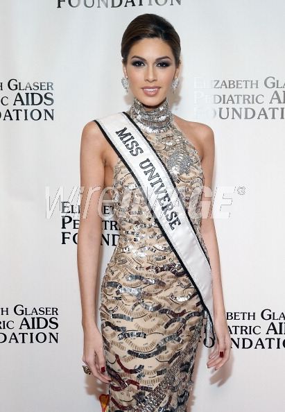 Miss Universe 2013 @Elizabeth Glaser AIDS Foundation