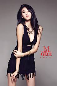 HYUNA  Real Name : Moon Hyun Ah Birthday : 19 January 1987 Position : Lead Vocalist Height : 172 cm.