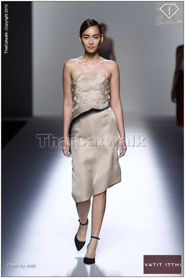 Vatit Itthi @Elle fashion week 2013 รวมนางแบบชั้นนำของเมืองไทย