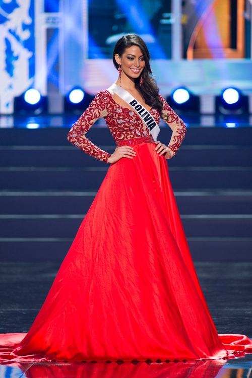 ชุดราตรีบนเวที Miss Universe 2013 สีสันสุดแซบตา