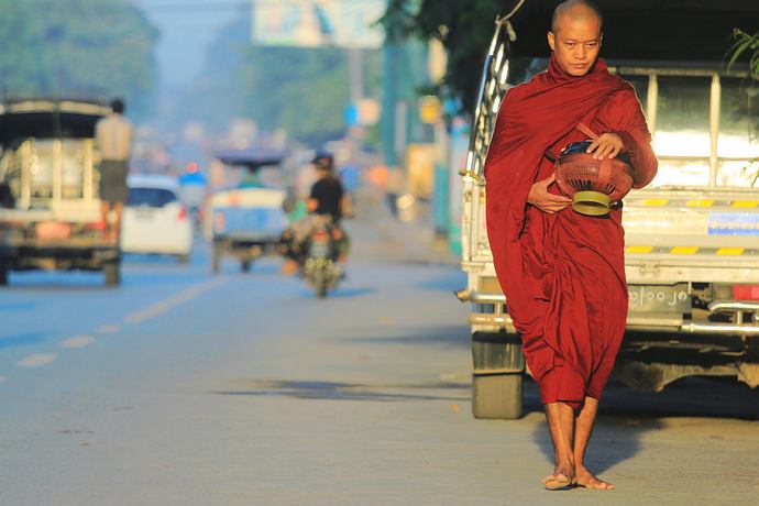 Morning streets of Mandalay