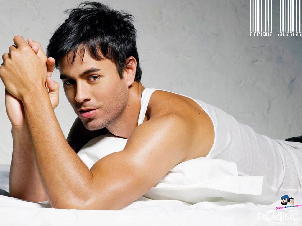 Enrique-Iglesias ตาสวยมาก