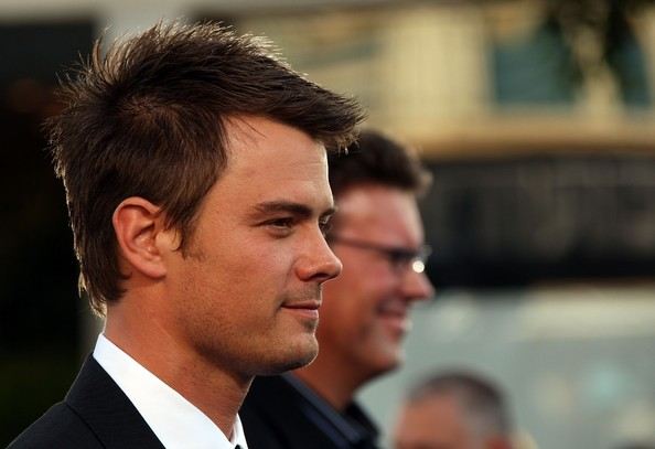 JOSH DUHAMEL คนหล่อดูแล้วอบอุ่นสดใส!