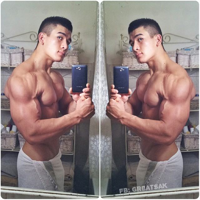 Muscle men From IG 60