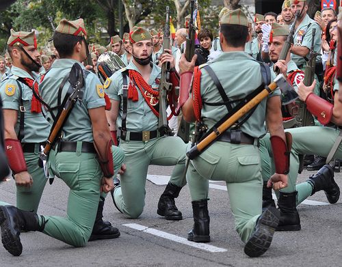 ทหารกองทัพสเปน กล้ามใหญ่ๆ หุ่นล่ำๆ แซ่บๆ
