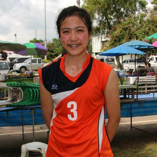น้องป๊อป นริศรา แก้วมะ นักวอลเลย์บอลชุดยุวชนทีมชาติไทย