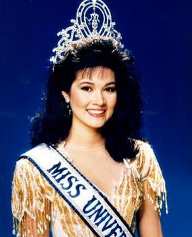 ภรณ์ทิพย์ นาคหิรัญกนก-Miss Universe 1988&Best National Costume