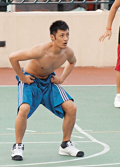 หยู เหวินเล่อ Shawn Yue