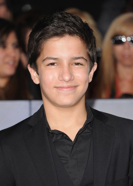 aramis knight มิสเตอร์บีน ใน Ender Gameสงครามพลิกจักรวาล