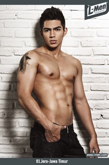 Mister Indonesia International 2012 Rizal Idrus