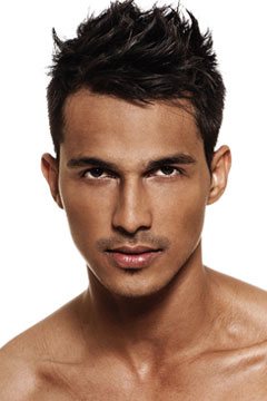 Mister Indonesia International 2012 Rizal Idrus