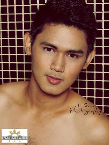 Mister Philippines International 2012 Mark John Gutoman