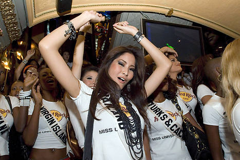 Farung Yuthithum @ Miss Universe 2007