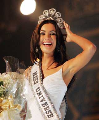 Natalie Glebova @ Miss Universe 2005