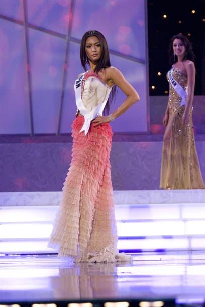 Kurara Chibana @ Miss Universe 2006