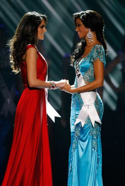 Yendi Philips @ Miss Universe 2010
