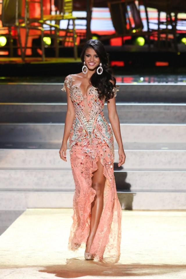 Miss Universe Brazil Top5 2011-12-13