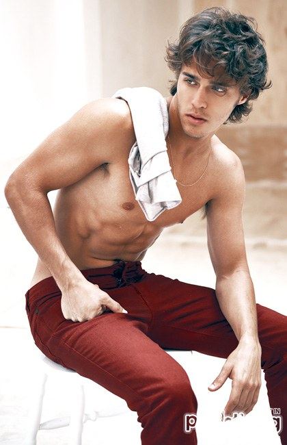 Lucas Medeiros for Romeu Mag : HQ images