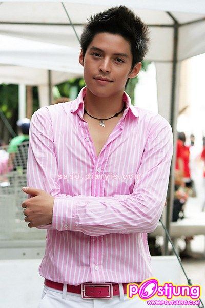 เท่ หน้ามันไปนิสนึง อิอิ