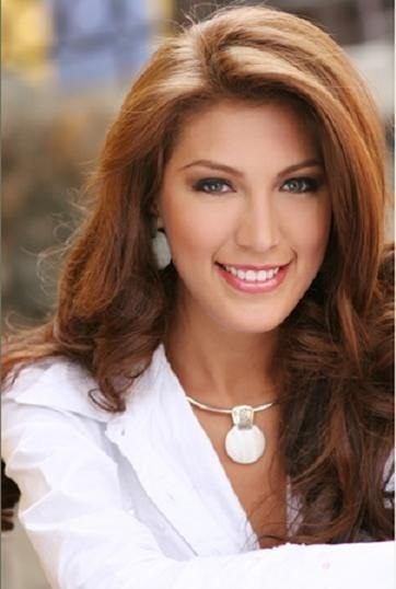 Debora sulca Miss Peru Universe 2005