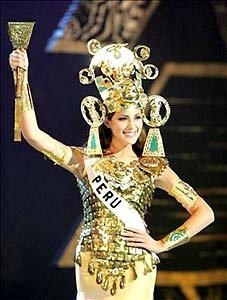 Debora sulca Miss Peru Universe 2005