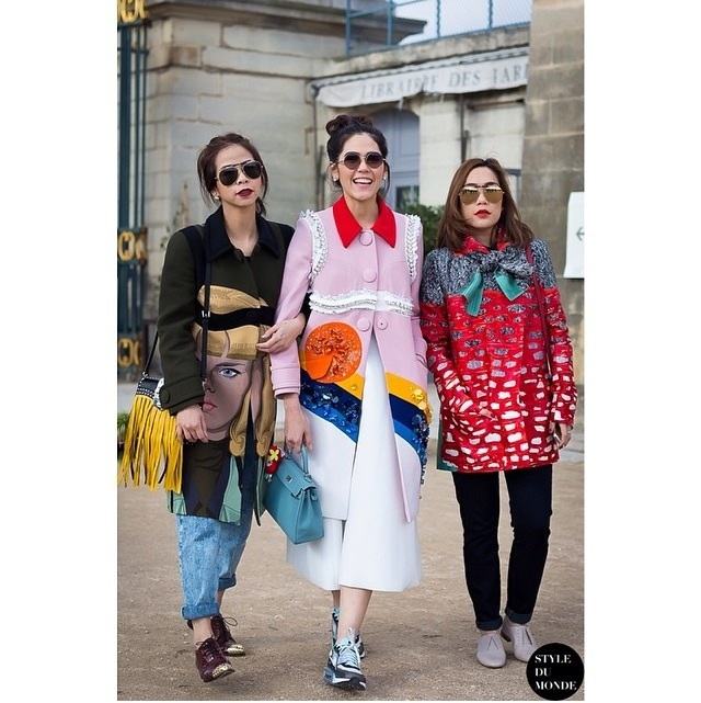 3 สาวไทย ตะลุยเมืองแฟชั่นที่ @paris fashion week นำทีมโดย ชมพู่ อารยา เจ้าแม่แฟชั่นของเมืองไทย