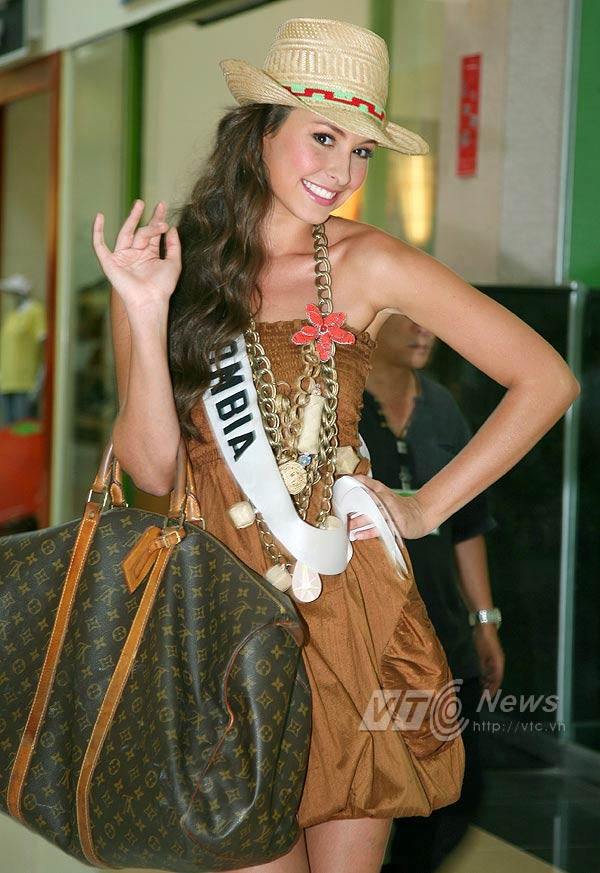 เธอยังอยู่ในใจของใครหลายคน Taliana María Vargas Carrillo is Miss Colombia 2008