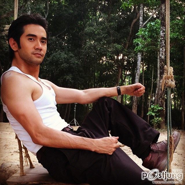 โพลาร์ อิศวร์ รักอ่ะ