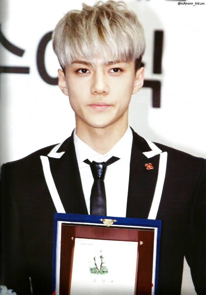 hair color sehun  1